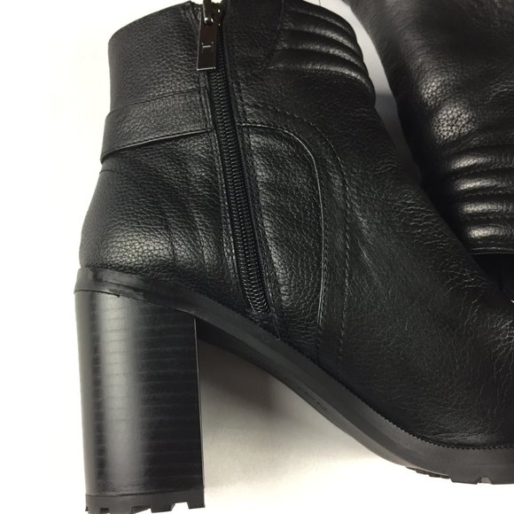 H by Halston Cara Leather Ankle Boots Size 9 W - Picture 4 of 8
